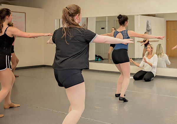 Dance lessons at dance studio, Starr Studios Salem School of Dance